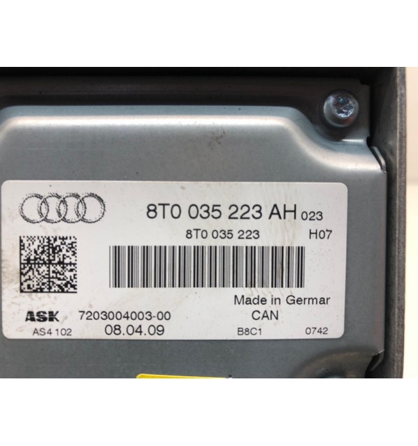 Усилитель музыкальный бу для Audi A4 B8 2.0 TDi,  2009 г. бу контрактные купить в Спб