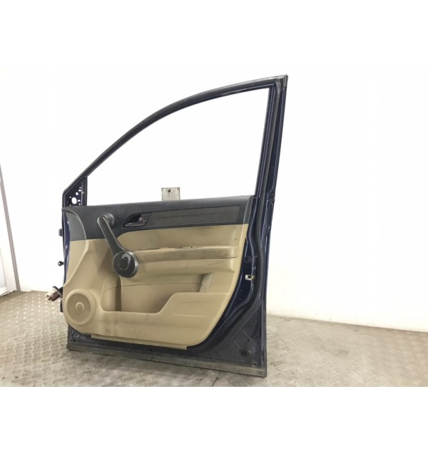 Дверь передняя правая бу для Honda CR-V  2.2 i-CTDi,  2008 г. бу контрактные купить в Спб
