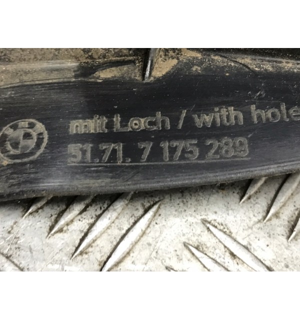 Защита арок передняя левая (подкрылок) бу для BMW 3 E90/E91/E92/E93 2.0 TD,  2008 г. бу контрактные купить в Спб