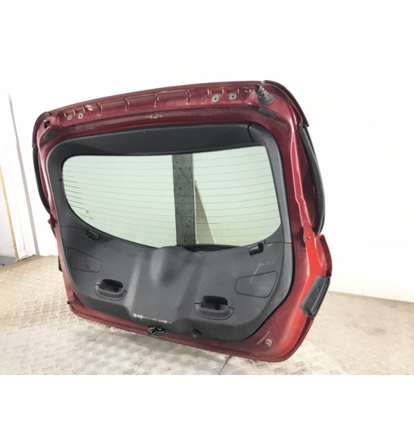 Крышка багажника бу для Alfa Romeo Giulietta  2.0 JTD,  2011 г. бу контрактные купить в Спб
