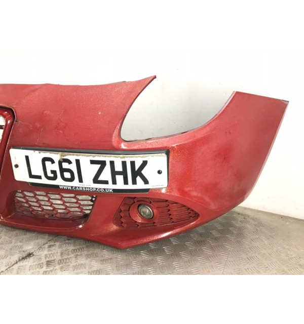 Бампер передний бу для Alfa Romeo Giulietta  2.0 JTD,  2011 г. бу контрактные купить в Спб