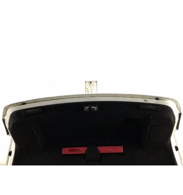 Крышка багажника бу для Audi A4 B8 2.0 TDi,  2009 г. бу контрактные купить в Спб