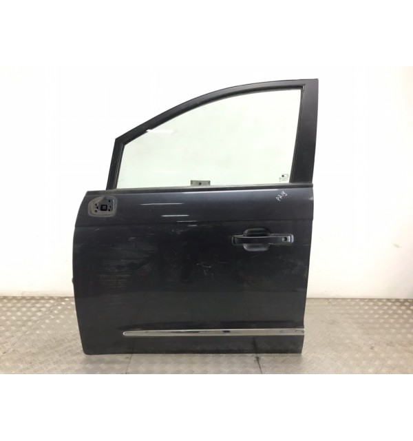 Дверь передняя левая бу для SsangYong Rodius  2.7 XDI,  2012 г. бу контрактные купить в Спб