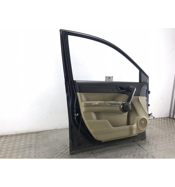 Дверь передняя левая бу для Honda CR-V  2.2 i-CTDi,  2008 г. бу контрактные купить в Спб