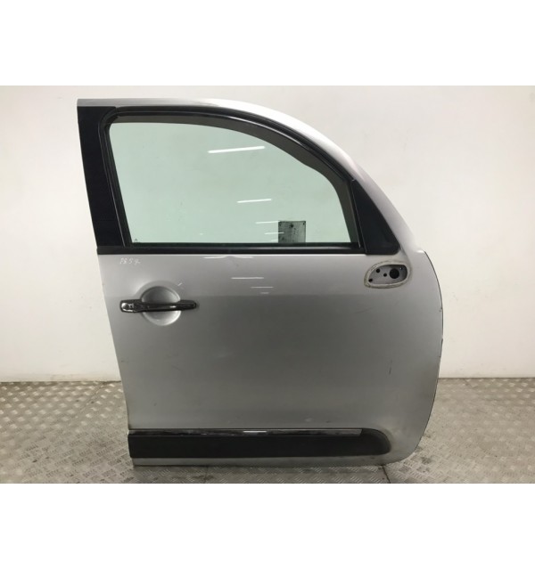 Дверь передняя правая бу для Citroen C3 Picasso  1.6 HDi,  2011 г. бу контрактные купить в Спб