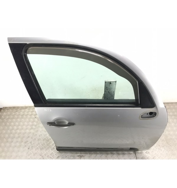 Дверь передняя правая бу для Citroen C3 Picasso  1.6 HDi,  2011 г. бу контрактные купить в Спб