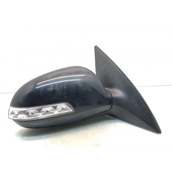 Зеркало наружное правое бу для Hyundai i30  1.6 CRDi,  2010 г. бу контрактные купить в Спб