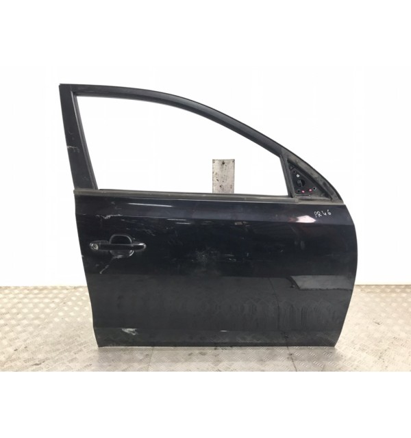 Дверь передняя правая бу для Hyundai i30  1.6 CRDi,  2010 г. бу контрактные купить в Спб
