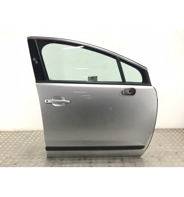 Дверь передняя правая бу для Peugeot 3008  1.6 HDi,  2010 г. бу контрактные купить в Спб