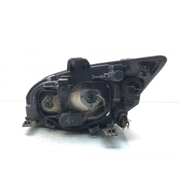 Фара правая бу для Ford Focus 2 1.6 i,  2005 г. бу контрактные купить в Спб