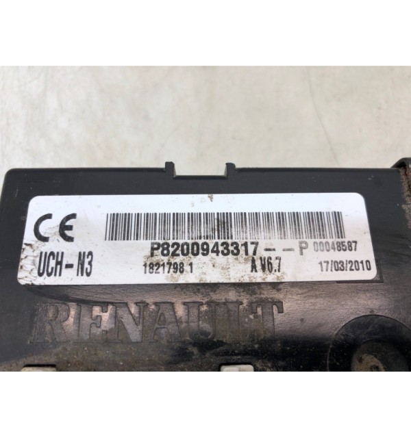 Блок комфорта бу для Opel Vivaro  2.0 CDTi,  2010 г. бу контрактные купить в Спб