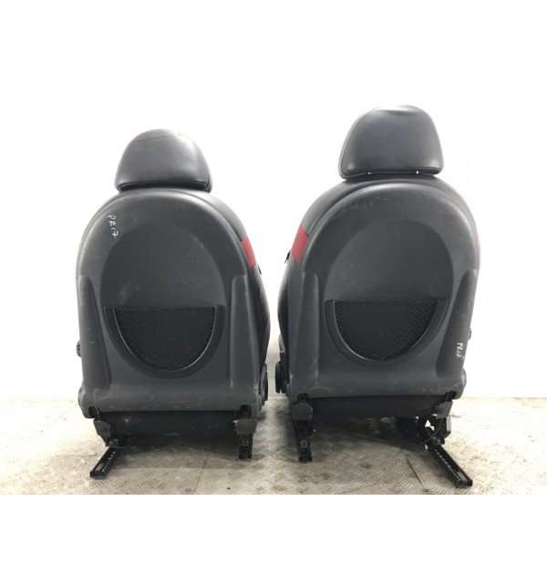 Салон (комплект сидений) бу для Mini Cooper R50 1.6 i,  2002 г. бу контрактные купить в Спб