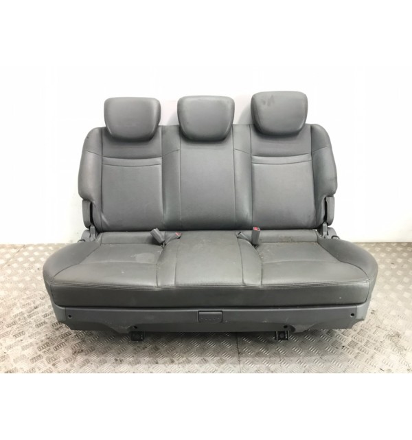 Салон (комплект сидений) бу для SsangYong Rodius  2.7 XDI,  2012 г. бу контрактные купить в Спб
