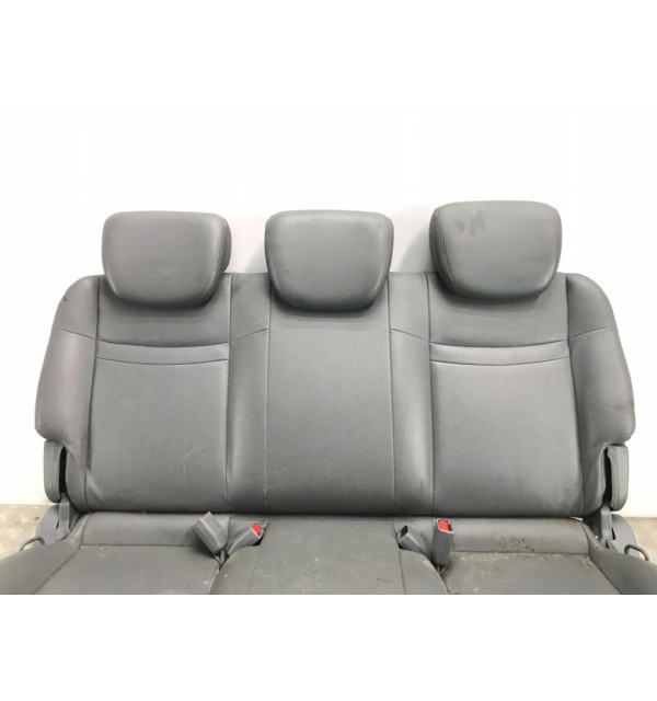 Салон (комплект сидений) бу для SsangYong Rodius  2.7 XDI,  2012 г. бу контрактные купить в Спб