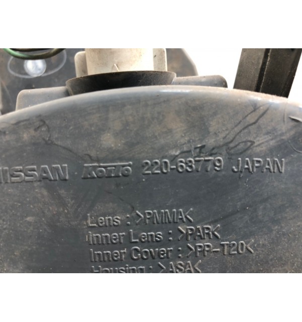 Фонарь задний правый бу для Nissan Murano Z50 3.5 i,  2006 г.