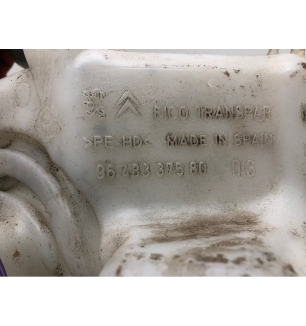 Бачок омывателя бу для Peugeot 207  1.4 i,  2011 г. бу контрактные купить в Спб