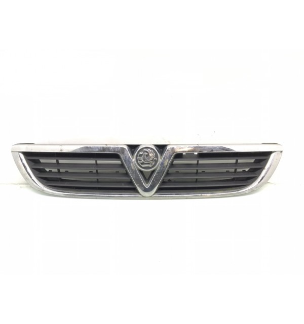 Решетка радиатора бу для Opel Zafira A 2.0 DTi,  2004 г. бу контрактные купить в Спб