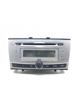 Магнитола бу для Toyota Avensis  2.0 D-4D,  2012 г.
