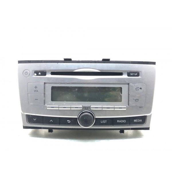 Магнитола бу для Toyota Avensis  2.0 D-4D,  2012 г. бу контрактные купить в Спб