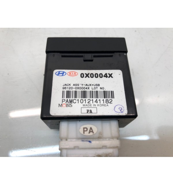 Блок мультимедиа бу для Hyundai i10  1.2 i,  2011 г. бу контрактные купить в Спб