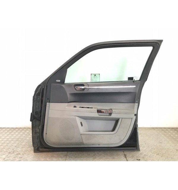 Дверь передняя правая бу для Chrysler 300C  3.0 CRD,  2007 г. бу контрактные купить в Спб