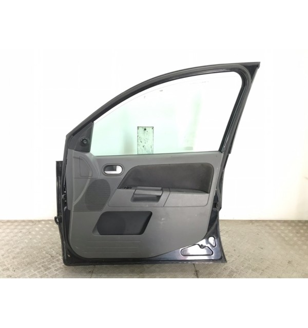 Дверь передняя правая бу для Ford Fusion  1.4 TDCi,  2003 г.