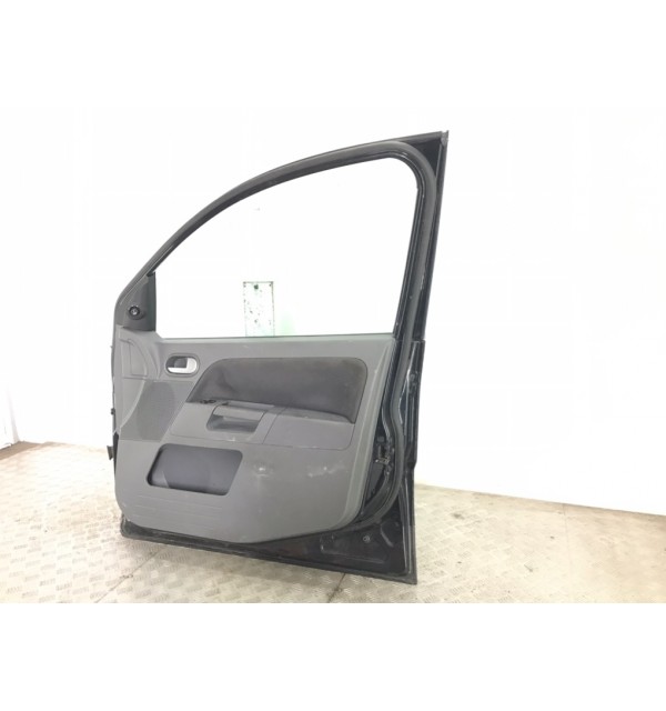 Дверь передняя правая бу для Ford Fusion  1.4 TDCi,  2003 г.