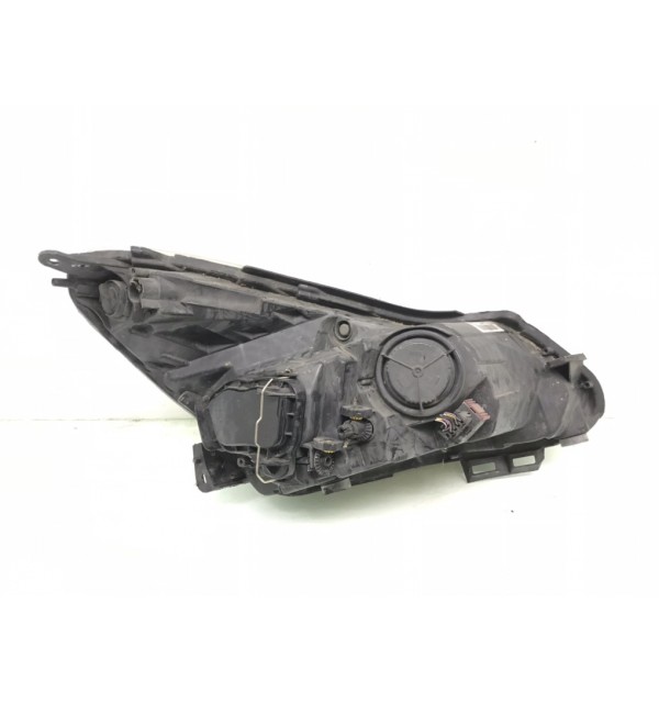 Фара левая бу для Opel Corsa D 1.2 i,  2012 г. бу контрактные купить в Спб