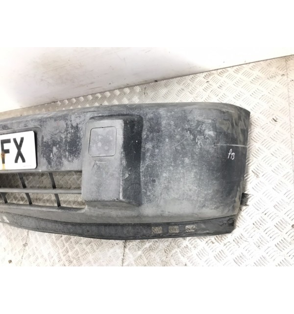 Бампер передний бу для Ford Transit Connect L220 1.8 TDDi,  2003 г. бу контрактные купить в Спб