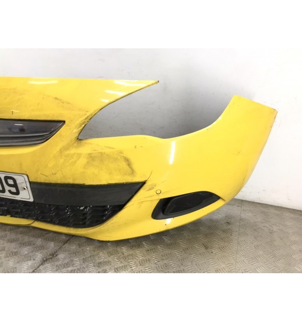 Бампер передний бу для Opel Astra J 2.0 CDTi,  2012 г.