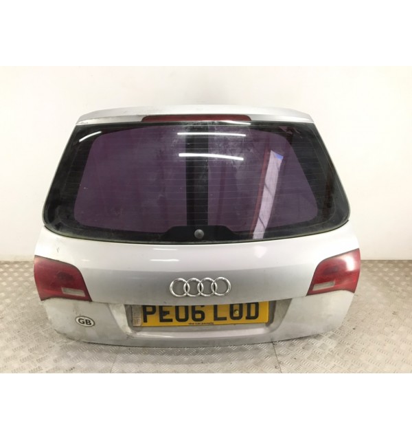 Крышка багажника бу для Audi A6 C6 2.0 TDi,  2006 г. бу контрактные купить в Спб