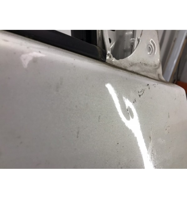 Дверь передняя правая бу для Mazda 2   1.5 i,  2010 г. бу контрактные купить в Спб