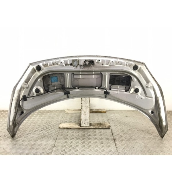 Капот бу для Renault Scenic  1.6 i,  2007 г. бу контрактные купить в Спб