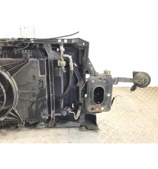 Панель передняя (телевизор) бу для Ford Fiesta 6 1.4 TDCi,  2009 г. бу контрактные купить в Спб