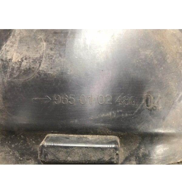 Защита арок передняя правая (подкрылок) бу для Peugeot 207  1.4 i,  2006 г. бу контрактные купить в Спб