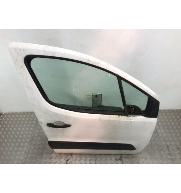 Дверь передняя правая бу для Peugeot Partner 850S 1.6 HDi,  2011 г. бу контрактные купить в Спб