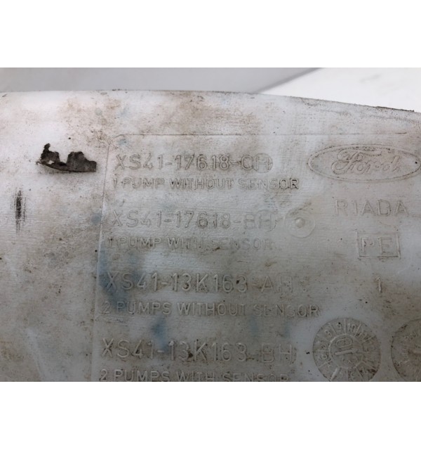 Бачок омывателя бу для Ford Focus 1 1.6 i,  2004 г. бу контрактные купить в Спб