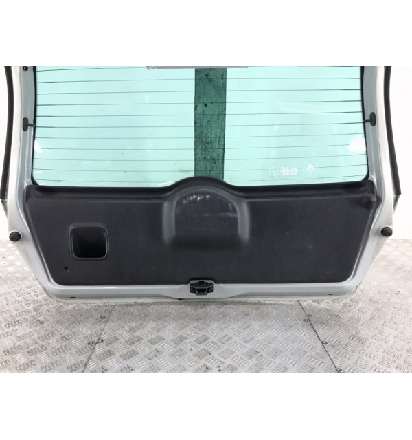 Крышка багажника бу для Renault Clio  1.1,  2004 г. бу контрактные купить в Спб