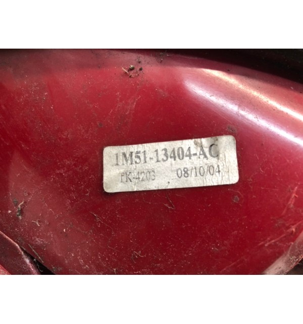 Фонарь задний правый бу для Ford Focus 1 1.6 i,  2004 г. бу контрактные купить в Спб