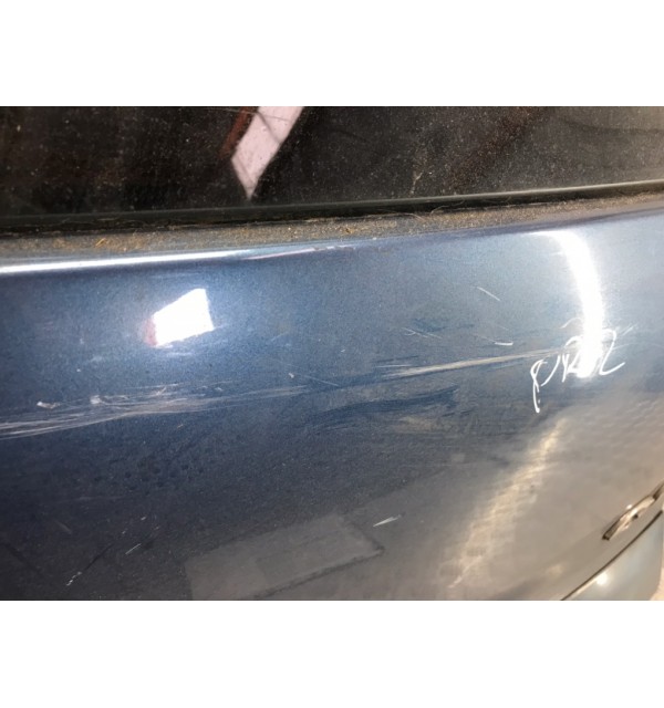 Крышка багажника бу для Citroen C4 Picasso  1.6 HDi,  2010 г. бу контрактные купить в Спб