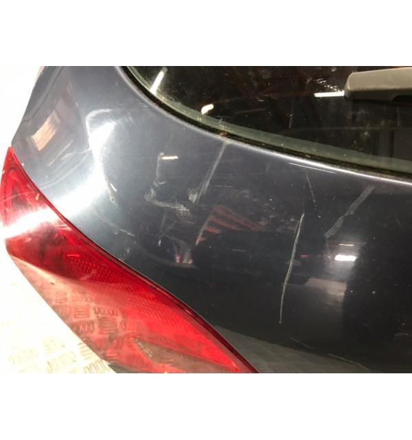 Крышка багажника бу для Opel Astra J 1.3 CDTi,  2010 г. бу контрактные купить в Спб