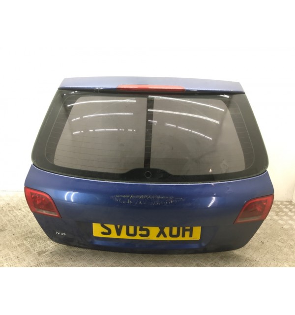 Крышка багажника бу для Audi A3 8P 2.0 TDi,  2005 г.
