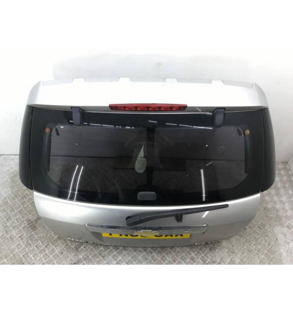 Крышка багажника бу для Chevrolet Captiva  2.0 VCDi,  2008 г. бу контрактные купить в Спб