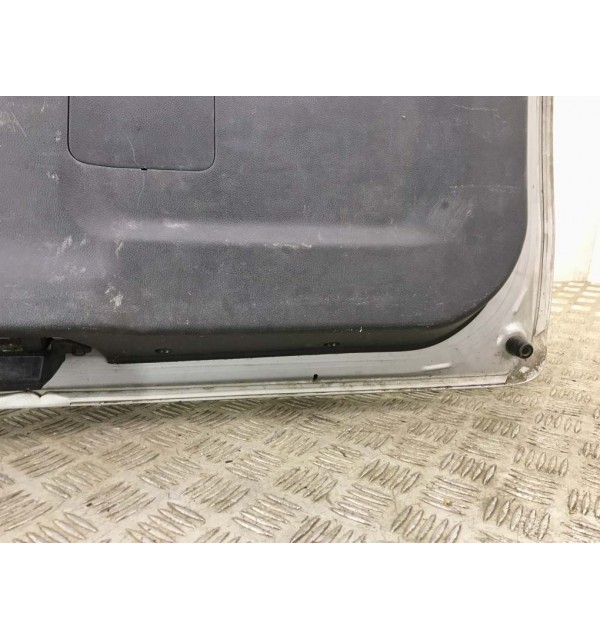 Крышка багажника бу для Chevrolet Captiva  2.0 VCDi,  2008 г. бу контрактные купить в Спб