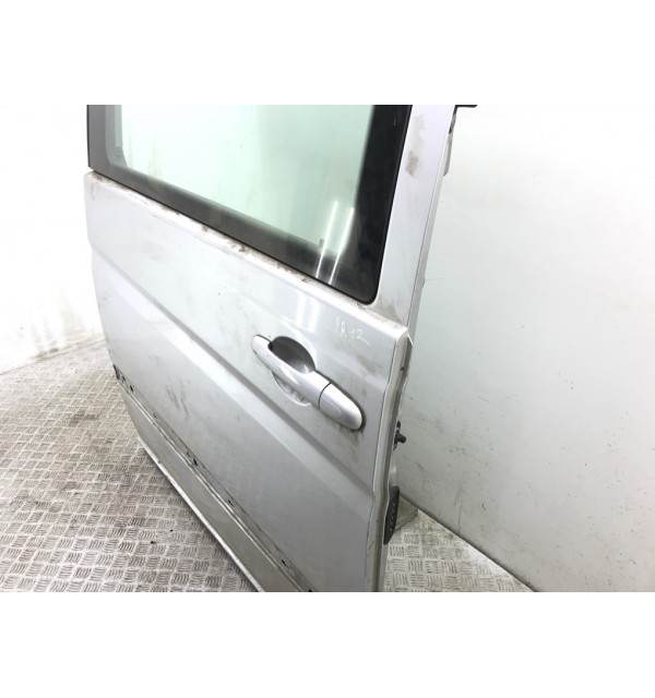 Дверь сдвижная правая бу для Mercedes Vito W639 2.2 CDi,  2008 г. бу контрактные купить в Спб