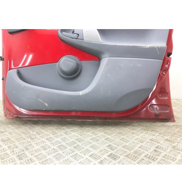Дверь передняя правая бу для Citroen C1  1.0 i,  2009 г. бу контрактные купить в Спб