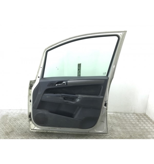 Дверь передняя правая бу для Opel Zafira B 1.6 i,  2006 г. бу контрактные купить в Спб