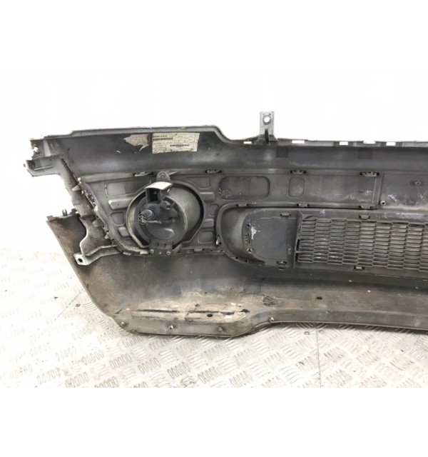 Бампер передний бу для Mini One R56 1.4 i,  2008 г. бу контрактные купить в Спб