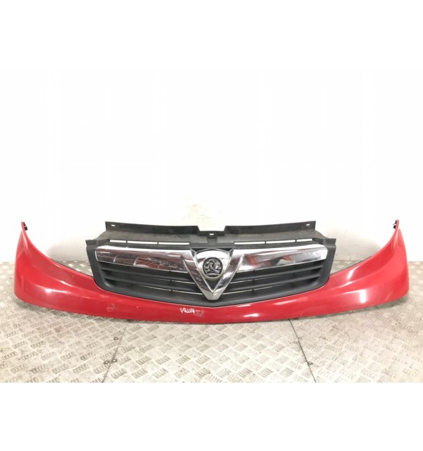 Решетка радиатора бу для Opel Vivaro  1.9 CDTi,  2006 г. бу контрактные купить в Спб