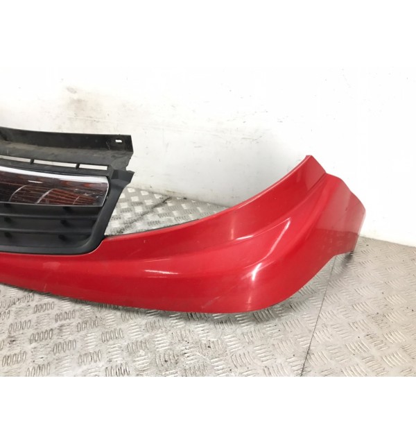 Решетка радиатора бу для Opel Vivaro  1.9 CDTi,  2006 г. бу контрактные купить в Спб
